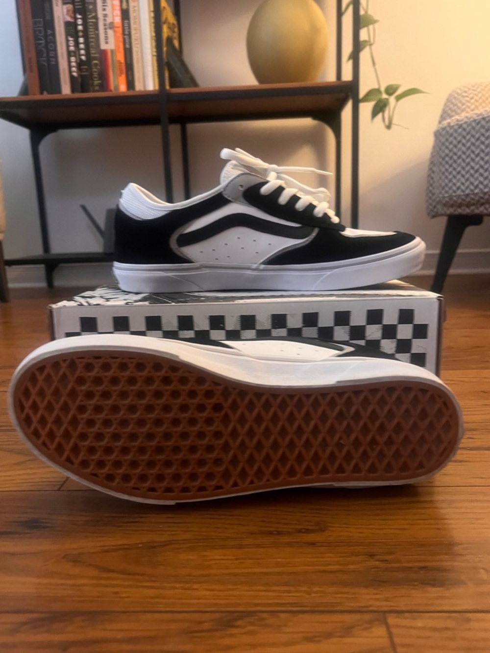 Vans Skate Rowley Low-Top Sneakers New in Box - Worn Once.